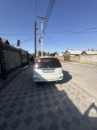 пневмат газовый: Honda Stream: 2002 г., 2 л, Автомат, Газ, Минивэн — 1