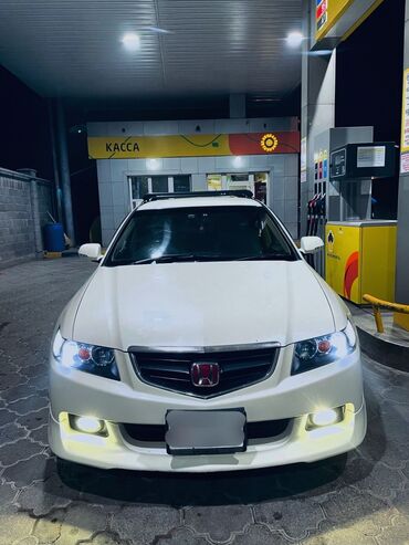 как можно купить машину в рассрочку: Honda Accord: 2003 г., 2.4 л, Автомат, Бензин, Седан
