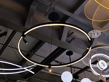 smart light: Подвесной светильник-кольцо с LED-подсветкой и направляемыми спотами — 1