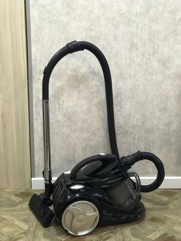 kenwood tozsoran qiymeti: Vatsapda yazin zeng işləmir Kenwood tozsoron 120 Azn satilir islek