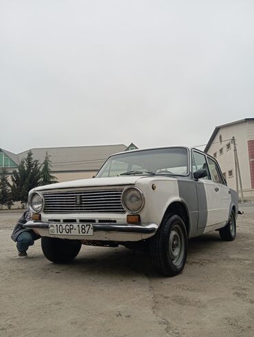 lada 014: VAZ (LADA) 2101: 1.8 l | 1990 il 1888 km Sedan