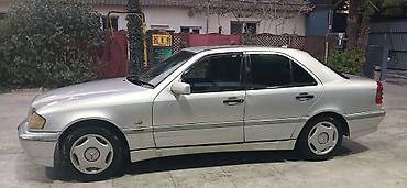 mercedes s221: Mercedes-Benz C-Class: 1.8 l | 1998 il Sedan — 4