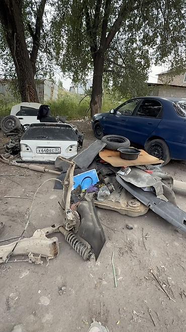 Автозапчасти от разборки хэтчбека/универсала (японский правый руль). В