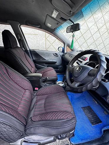 Honda: Honda Fit: 2003 г., 1.3 л, Автомат, Бензин, Хэтчбэк — 2