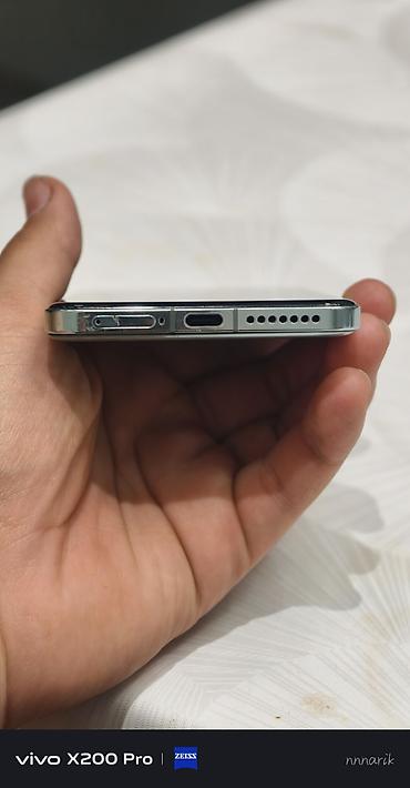 a 23: Xiaomi, 14 Pro, Б/у, 256 ГБ, цвет - Зеленый, 2 SIM — 5