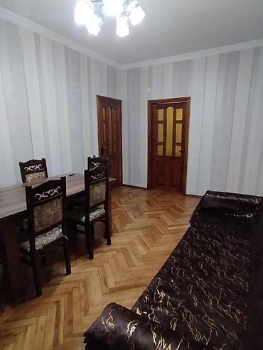 ecemi: Bakı, 2 otaqlı, Köhnə tikili, m. Memar Əcəmi, 40 kv. m — 1