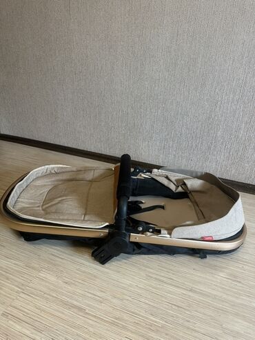 Araba-beşiklər: Çıxarıla bilən beşikli araba, İşlənmiş, Cins: Oğlan, Yaş: <1 ay, Ünvandan götürmə -da lalafo.az — 9 Araba-beşiklər: Çıxarıla bilən beşikli araba, İşlənmiş, Cins: Oğlan, Yaş: <1 ay, Ünvandan götürmə — 9