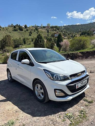 Chevrolet: Chevrolet Spark: 2018 г., 1 л, Вариатор, Бензин, Универсал at lalafo.kg — 2 Chevrolet: Chevrolet Spark: 2018 г., 1 л, Вариатор, Бензин, Универсал — 2