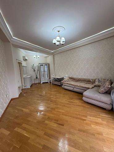 Mənzil kirayələyirəm: Satılır 2 otaqlı yeni tikili 62 m², Ağ şəhər q. Kateqoriya Yeni — 9