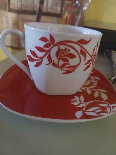 maxi staklene case: Porcelanske šoljice sa tacnom – set od 6 soljica i 6 tacni - — 1
