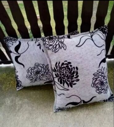 indijski prekrivaci za krevet cene: Throw pillow, 50x70, color - Grey