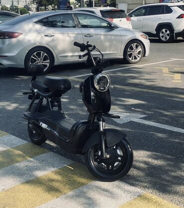 Elektrikli samokatlar: Ideal veziyyetdedir Tam zaretkaya 60-70 km gedir Tam zaretkani 5 saata — 4