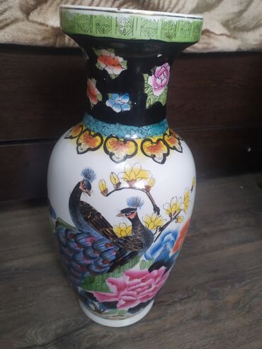 ваза фарфор: Китайский винтаж фарфор Павлин в стиле Шинуазри, высота 48 см