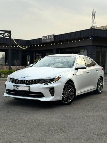 Kia Optima: 2 l | 2018 il Sedan
