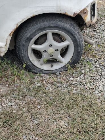 купить зимние шины на матиз: Дөңгөлөктөр монтажда 165 / 60 / R 14, Кыш, Колдонулган, Комплект, Жеңил унаалар, Куйма, тешиктери - 4
