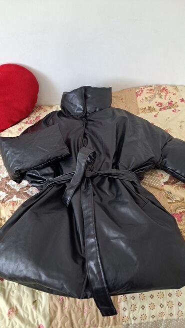 кожаные женские куртки: Кожаная куртка, Классическая модель, Эко кожа, Оверсайз, M (EU 38)