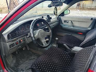 купить мотоцикл сузуки: Mazda 626: 1991 г., 2 л, Механика, Бензин, Хэтчбэк — 9
