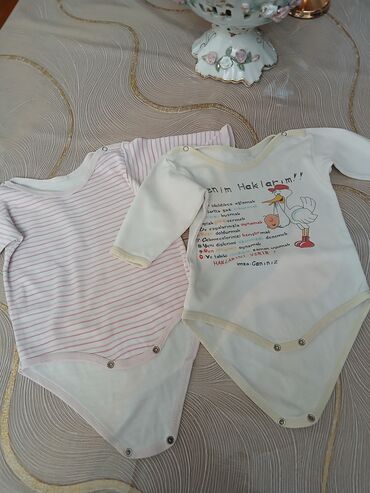 Futbolkalar: Futbolka, Uniseks, 1 - 2 yaş — 17