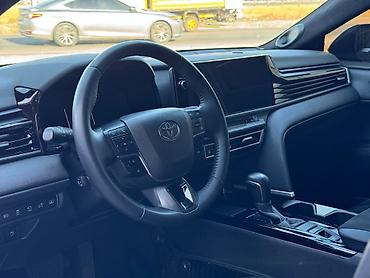 alba: Toyota Camry: 2024 г., 0.5 л, Автомат, Бензин — 5