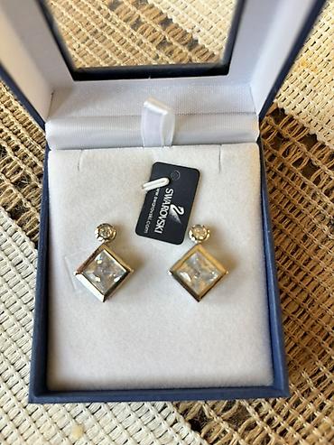 swarovski mindjuse prodaja: Swarovski ORIGINAL minđuše sa kristalima NOVO - Brend: Swarovski - — 2