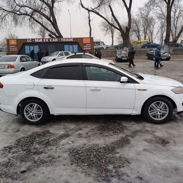 Ford: Ford Mondeo: 2007 г., 1.6 л, Механика, Бензин, Седан