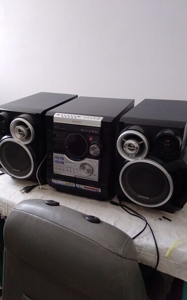 Musiqi mərkəzləri: 3800 w Güclü səs sistemi 2 Basoviki 2 Səs Kalonkaları var -da lalafo.az — 15 Musiqi mərkəzləri: 3800 w Güclü səs sistemi 2 Basoviki 2 Səs Kalonkaları var — 15