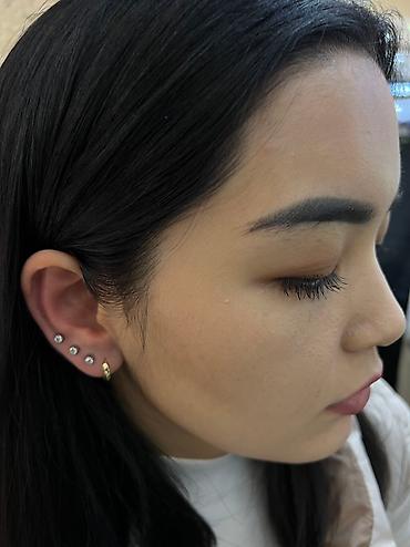 Тату, пирсинг: Пирсинг, прокалывание — 11