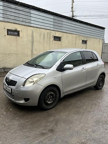 Toyota: Toyota Yaris: 2007 г., 1.3 л, Робот, Бензин, Хэтчбэк — 2