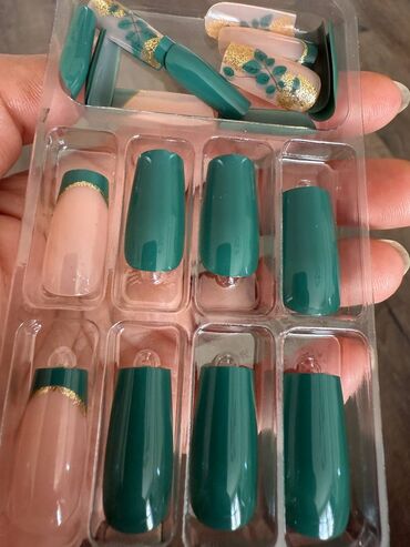 Manikür və pedikür məhsulları: Dırnaq üçün gel lak, Yeni, Rayonlara çatdırılma, Ünvandan götürmə, Ödənişli çatdırılma — 15