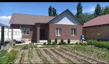 прод дом в новопокровке: Дом, 120 м², 4 комнаты, Агентство недвижимости, Косметический ремонт