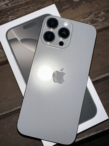 кассетный диктофон: IPhone 16 Pro Max, 256 ГБ, Серебристый, Коробка