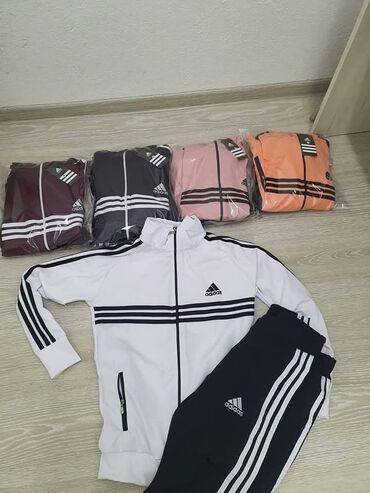Gornji i donji deo: Adidas, L (EU 40), Prugasti, bоја - Crna — 7