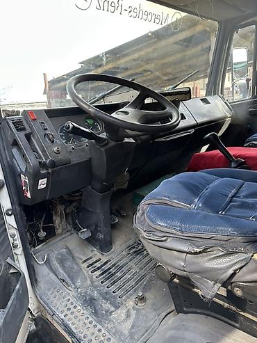 квадрат волво: Грузовик, Mercedes-Benz, Дубль, Б/у — 9