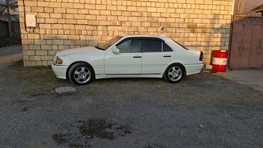 Mercedes-Benz: Mercedes-Benz C-Class: 2.3 l | 1998 il Sedan — 6