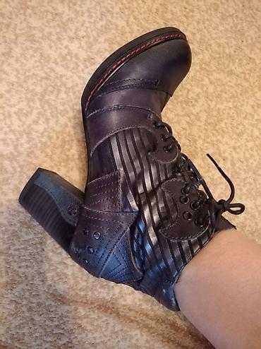 Botinka və botilyonlar: Ölçü: 37, İşlənmiş -da lalafo.az — 11 Botinka və botilyonlar: Ölçü: 37, İşlənmiş — 11