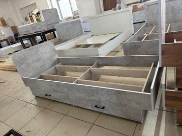 Односпальные кровати: Односпальные кровати — 8