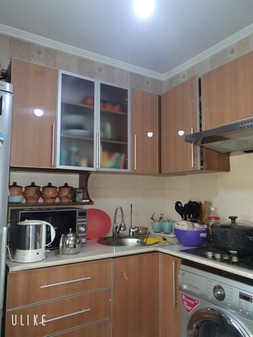продать старую мебель in Кыргызстан | ИГРУШКИ: 104 серия, 3 комнаты, 60 кв. м