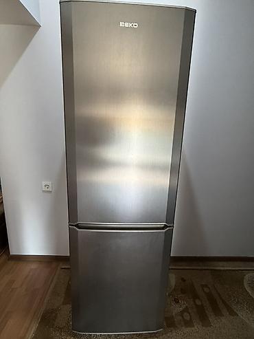 Холодильник Beko, двухкамерный, стальной цвет (серый металлик), нижняя