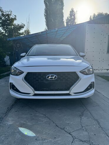 Hyundai: Hyundai : 2018 г., 1.6 л, Автомат, Бензин, Седан