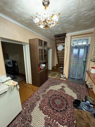 Продажа домов: 50 м², 3 комнаты, Старый ремонт С мебелью