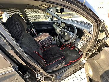 honda edix 2005: Honda Edix: 2005 г., 1.7 л, Автомат, Бензин, Хэтчбэк — 10