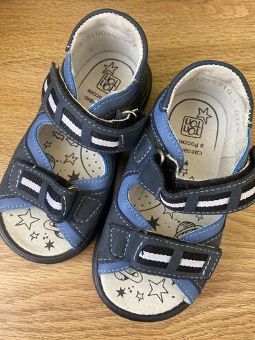 Детская обувь: Новые сандали для мальчика