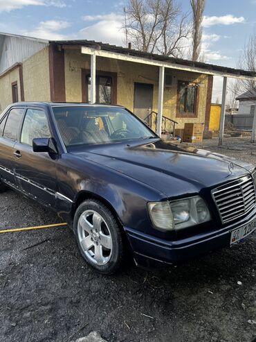 мерс гурзовой 814: Mercedes-Benz W124: 2 л, Механика, Бензин