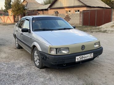 авто кридит бишкек: Volkswagen Passat: 1990 г., Седан