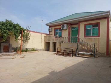 Həyət evləri və villaların satışı: --- Qovsan qəsəbəsində 4 otaqlı həyət evi 💰 Qiymət: 85 000 AZN — 2