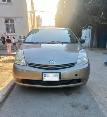 аренда авто для такси: Günlük, Toyota, Depozitlə, Qalmamaq şərti ilə