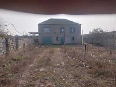 Həyət evləri və villaların satışı: 4 otaqlı, 130 kv. m, Kredit yoxdur, Orta təmir — 1