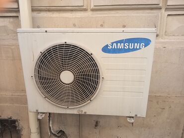 İnformatika: Kondisioner Samsung, İşlənmiş, 85-90 kv. m, Split sistem, Kredit yoxdur