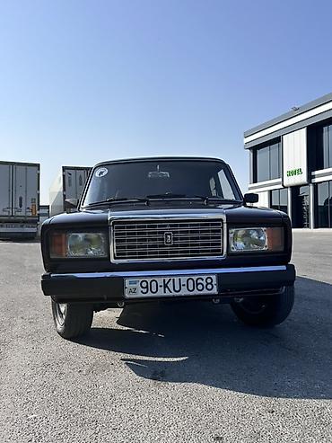 185 65 14 type 0: VAZ 2107 sedan – bənövşəyi rəng Texniki xüsusiyyətlər və təchizat: - — 9