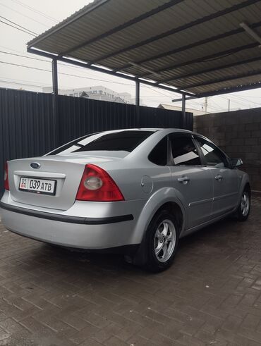 Ford: Ford Focus: 2008 г., 1.6 л, Механика, Бензин, Седан — 4